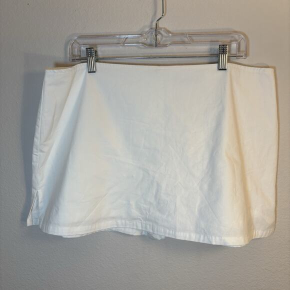 Princess Polly Skort Size 12 White Gigi Lower Impact US 12 EU34 Short Summer - Picture 1 of 7